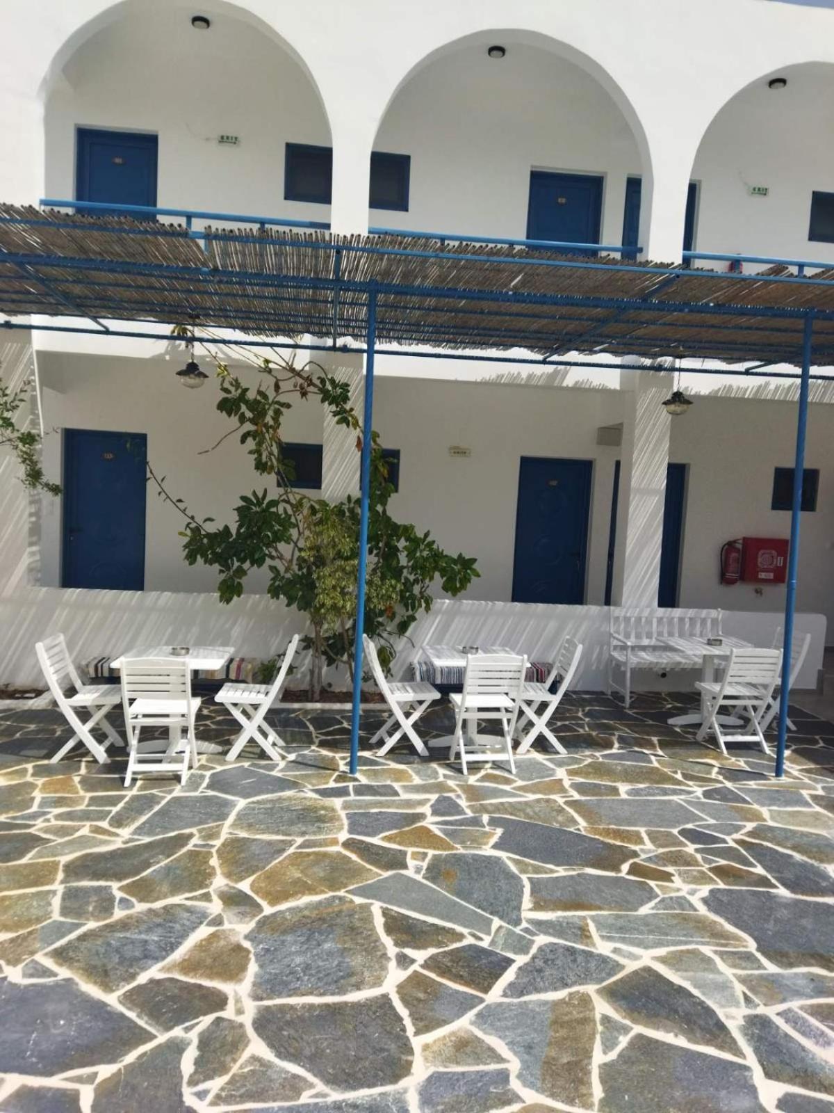 Hotel Flisvos Megalochori  Esterno foto