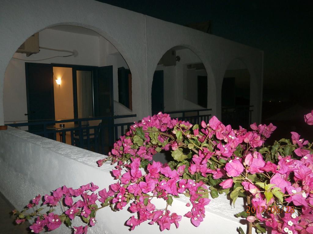 Hotel Flisvos Megalochori  Esterno foto